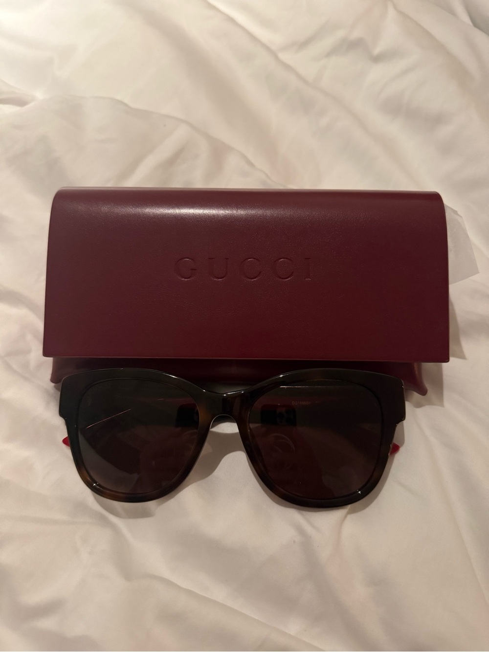 Gucci Woman’s Dark Brown Sunglasses with Burgundy Case NWT